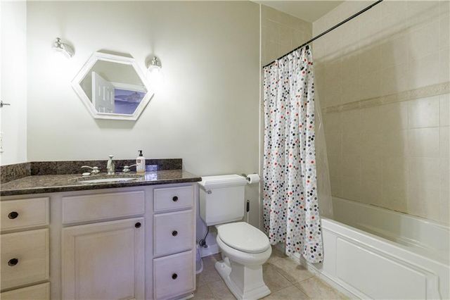 818 Arnold Mill Road, Woodstock, GA 30188