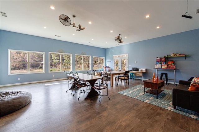 818 Arnold Mill Road, Woodstock, GA 30188