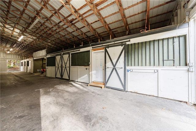 818 Arnold Mill Road, Woodstock, GA 30188