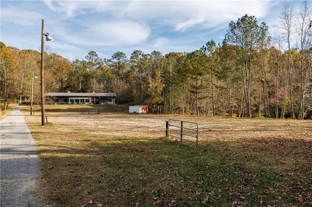 818 Arnold Mill Road, Woodstock, GA 30188