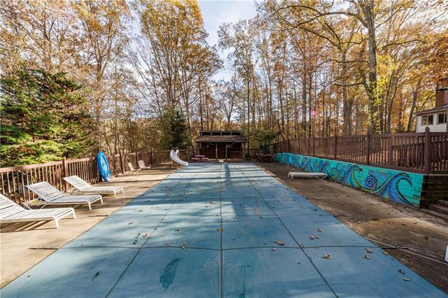 818 Arnold Mill Road, Woodstock, GA 30188