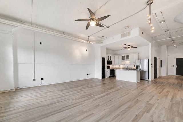 2205 Mckinney Street 315, Houston, TX 77003