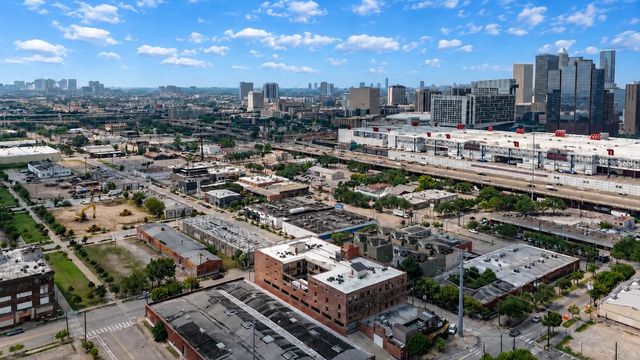 2205 Mckinney Street 315, Houston, TX 77003