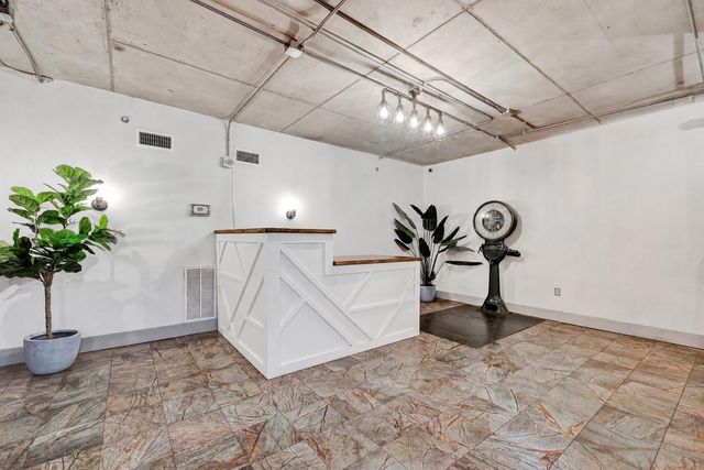 2205 Mckinney Street 315, Houston, TX 77003