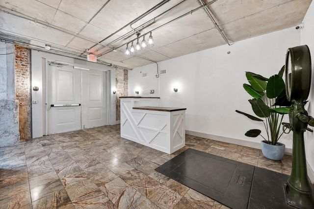 2205 Mckinney Street 315, Houston, TX 77003