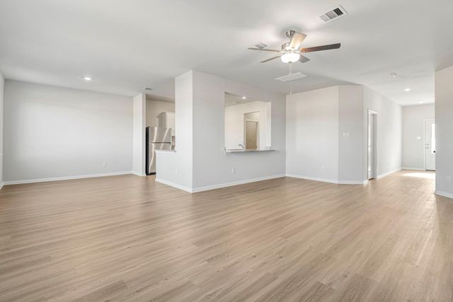 6425 Autumn Equinox Drive, Houston, TX 77048
