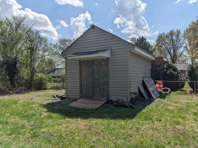 8903 WILSON AVE, Manassas, VA 20110