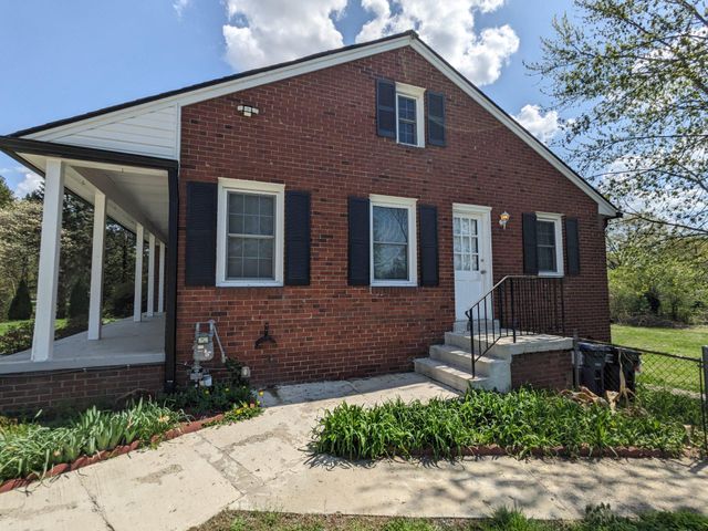 8903 WILSON AVE, Manassas, VA 20110