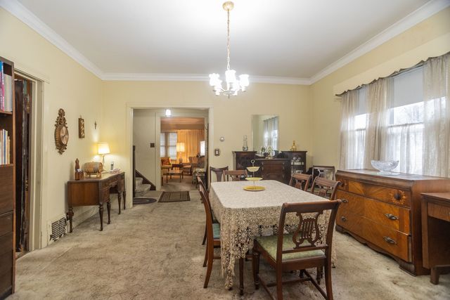 4155 W Grace Street, Chicago, IL 60641