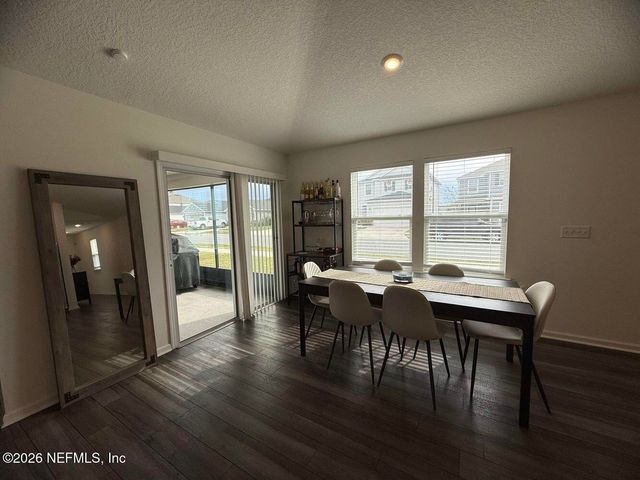 8161 LUMBER Way, Jacksonville, FL 32222