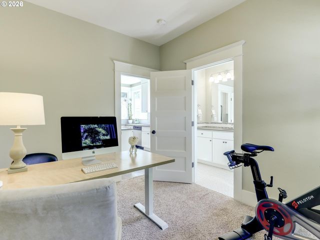 131 Se 74TH Ave, Portland, OR 97215