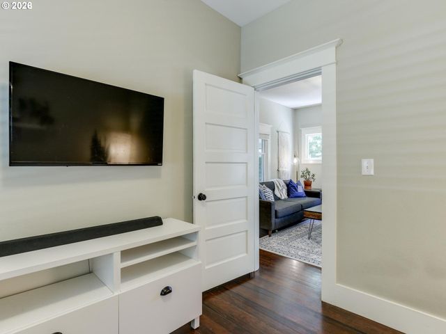 131 Se 74TH Ave, Portland, OR 97215