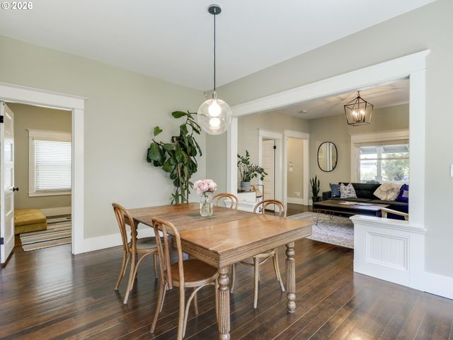 131 Se 74TH Ave, Portland, OR 97215