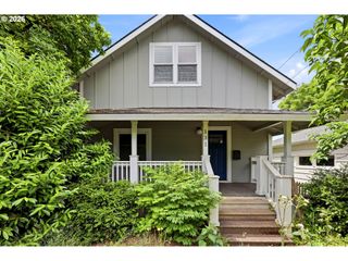 131 Se 74TH Ave, Portland, OR 97215