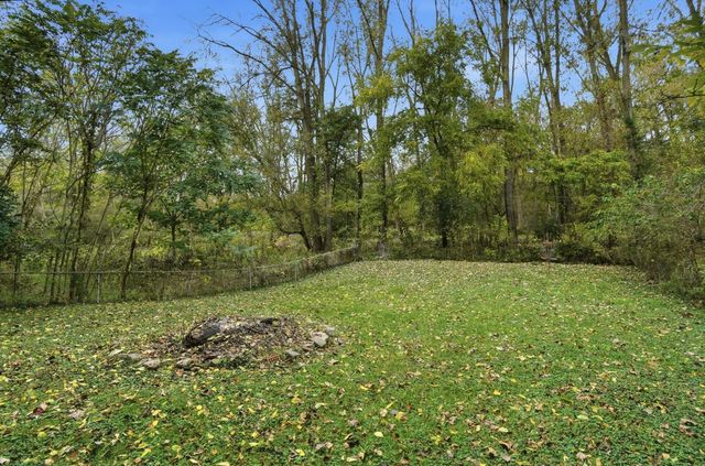 64 Commerce Street, Lockbourne, OH 43137