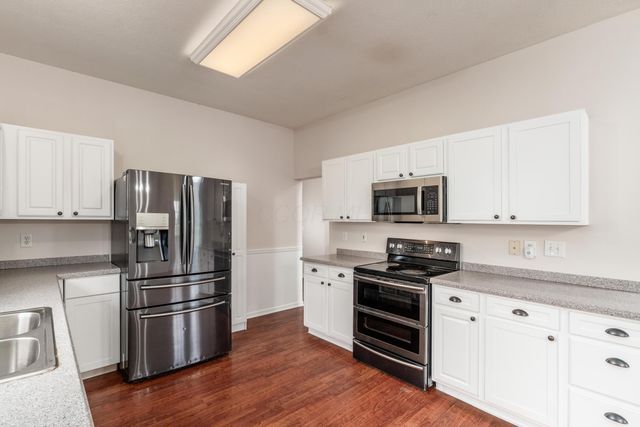 12870 Pacer Drive, Pickerington, OH 43147