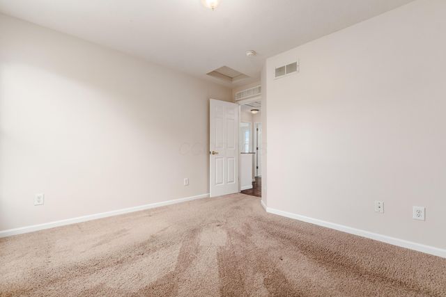 12870 Pacer Drive, Pickerington, OH 43147
