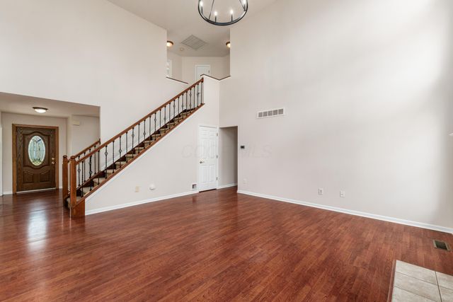 12870 Pacer Drive, Pickerington, OH 43147