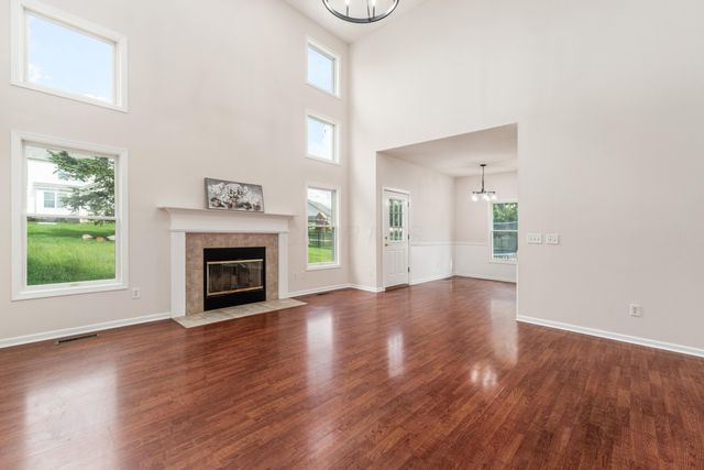 12870 Pacer Drive, Pickerington, OH 43147