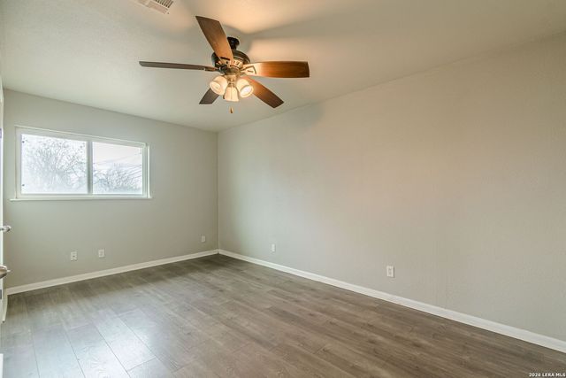 462 Trudell, San Antonio, TX 78213