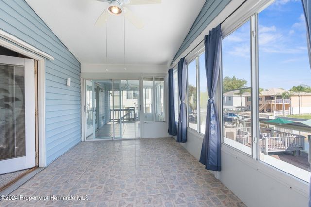 7637 Hatteras Drive, Hudson, FL 34667