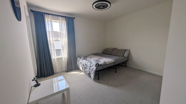 29W730 Cambridge Court 730, Warrenville, IL 60555