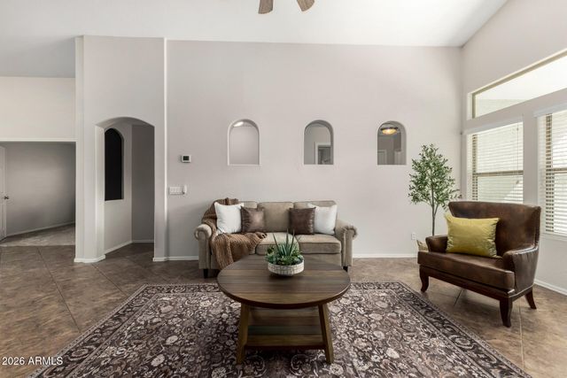 17845 W HEARN Road, Surprise, AZ 85388