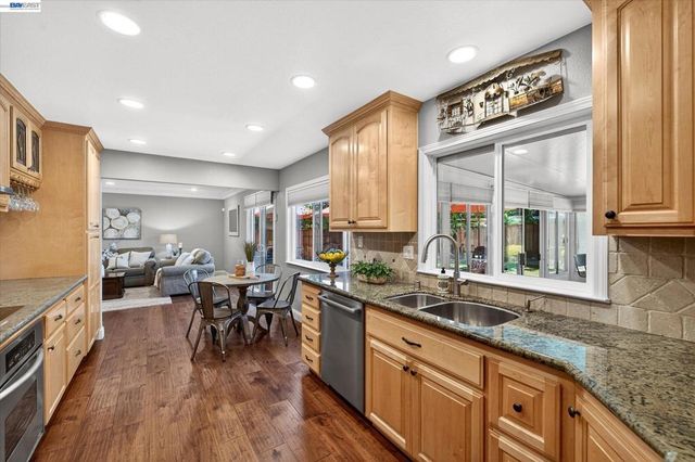 3026 Ferndale Ct, Pleasanton, CA 94588