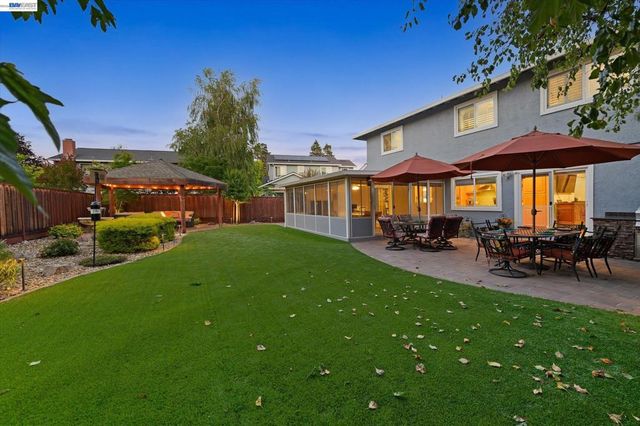 3026 Ferndale Ct, Pleasanton, CA 94588