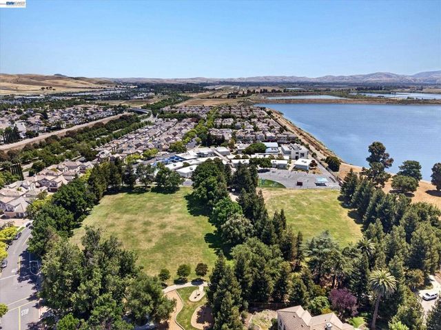 3026 Ferndale Ct, Pleasanton, CA 94588
