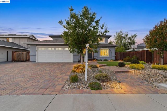 3026 Ferndale Ct, Pleasanton, CA 94588