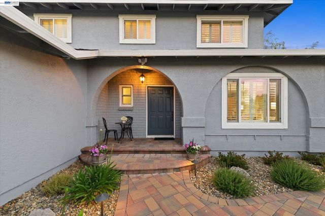 3026 Ferndale Ct, Pleasanton, CA 94588