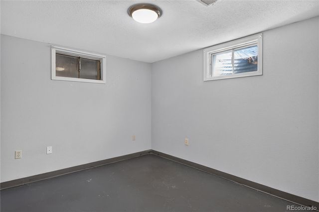 4977 S Perry Street, Littleton, CO 80123