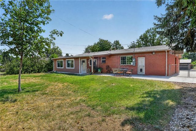 4977 S Perry Street, Littleton, CO 80123