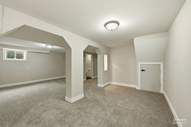 527 Cheshire Court, Yorkville, IL 60560