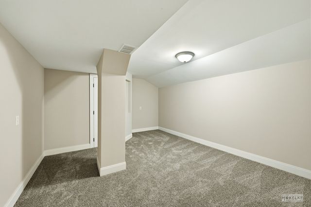 527 Cheshire Court, Yorkville, IL 60560