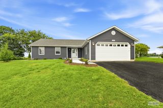 527 Cheshire Court, Yorkville, IL 60560