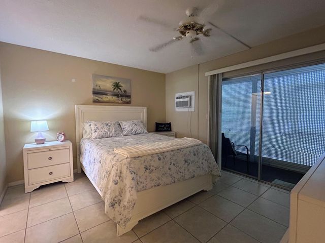 680 W Horizons W W 103, Boynton Beach, FL 33435