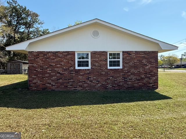 1700 N Maple Drive, Vidalia, GA 30474