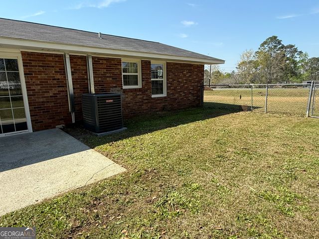 1700 N Maple Drive, Vidalia, GA 30474