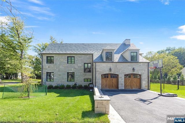 548 Sylvan Place, Haworth, NJ 07641