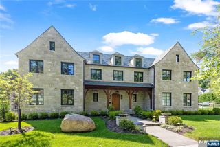 548 Sylvan Place, Haworth, NJ 07641