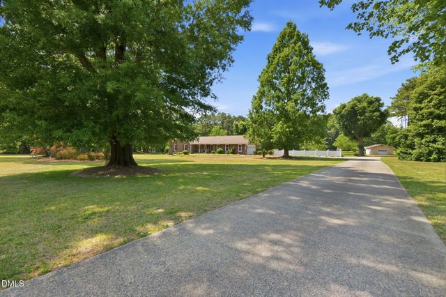 4504 Carpenter Pond Road, Durham, NC 27703