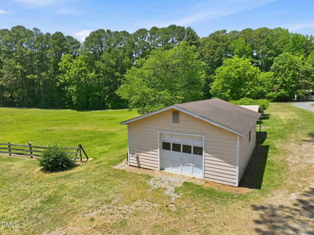 4504 Carpenter Pond Road, Durham, NC 27703