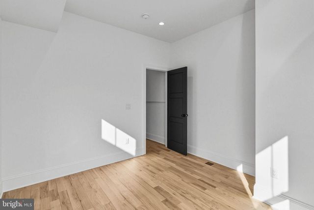 1635 S 5TH ST, Philadelphia, PA 19148