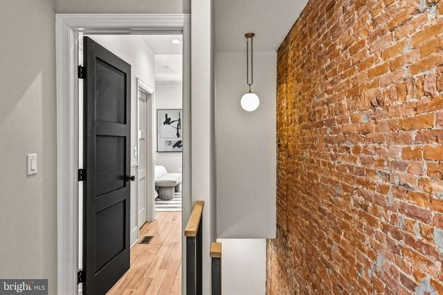 1635 S 5TH ST, Philadelphia, PA 19148