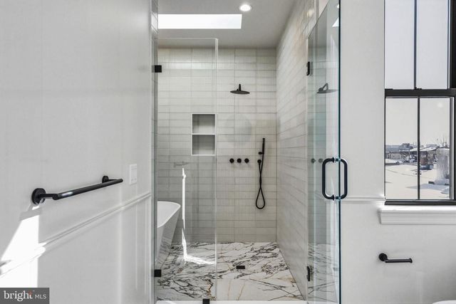 1635 S 5TH ST, Philadelphia, PA 19148