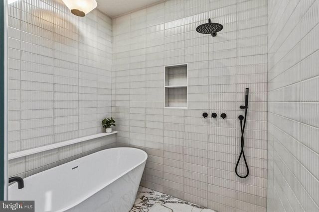 1635 S 5TH ST, Philadelphia, PA 19148