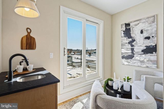 1635 S 5TH ST, Philadelphia, PA 19148