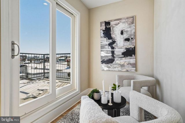 1635 S 5TH ST, Philadelphia, PA 19148